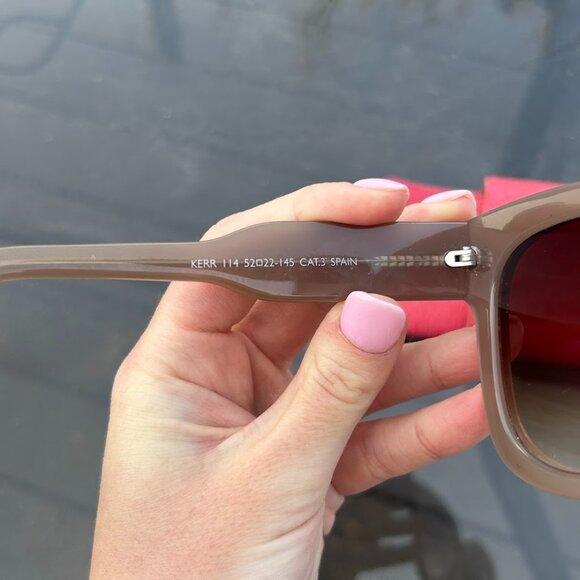 Tiwi Kerr Sunglasses in Shiny Coconut Brown Oversized Statement
